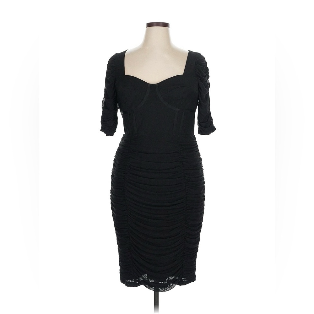 CityChic NWT Elegant Black Ruched Dress
